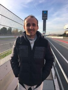 Robert Kubica testuje Porshe 911 GT3 R na torze Circuit de Catalunya