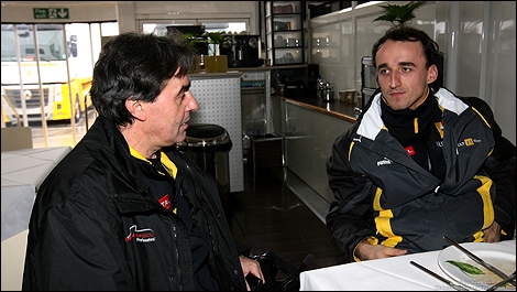 Dr Riccardo Ceccarelli and Robert Kubica. (Photo: WRI2)